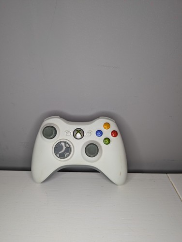 Xbox 360 controller white - xbox, controller,